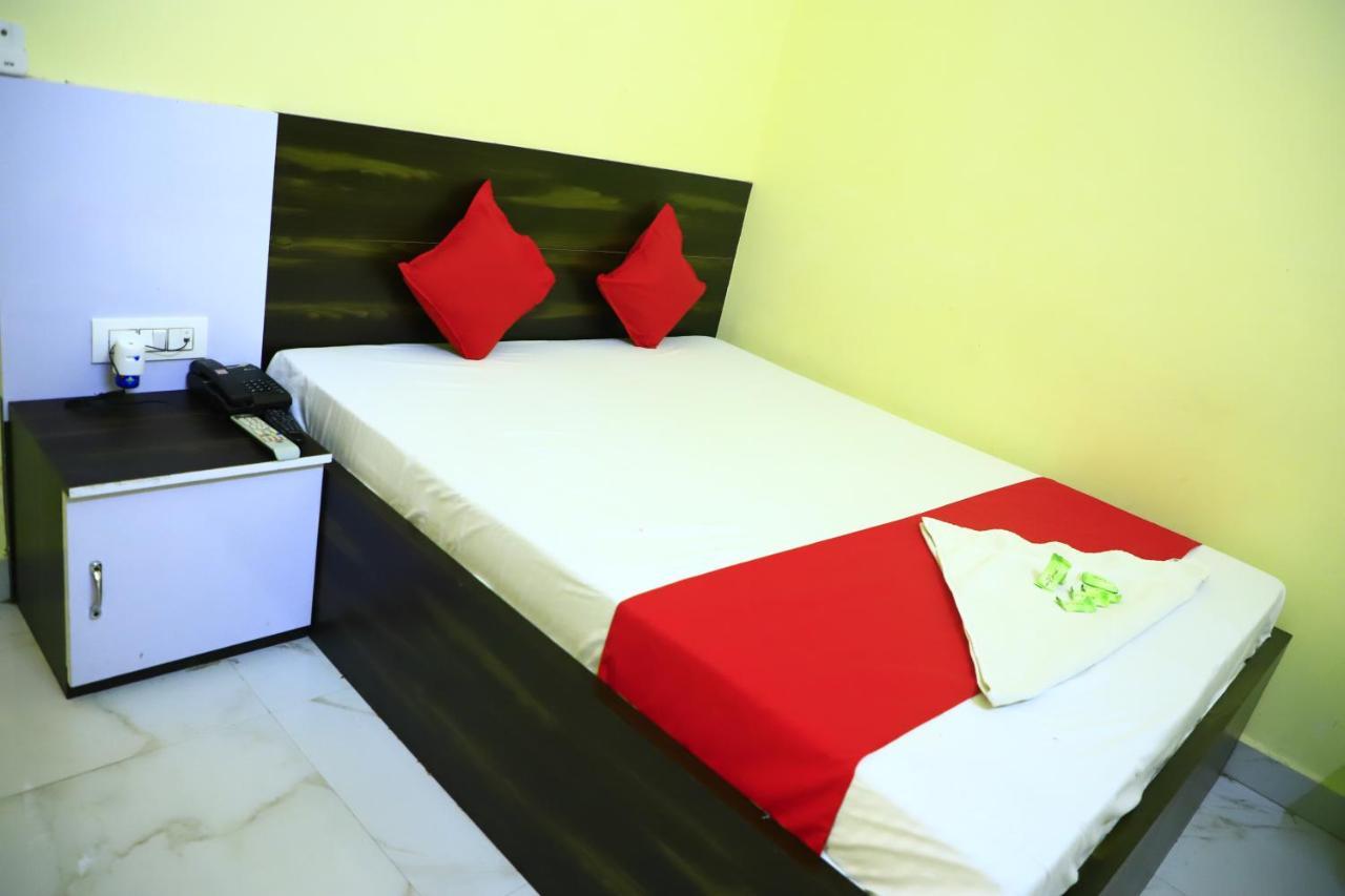 Shivraj Homestay มถุรา ภายนอก รูปภาพ