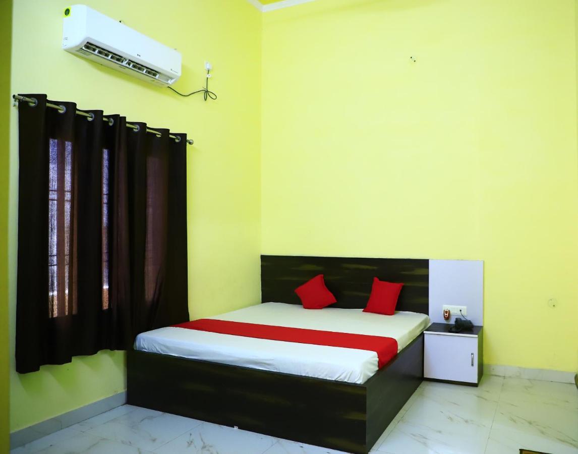 Shivraj Homestay มถุรา ภายนอก รูปภาพ