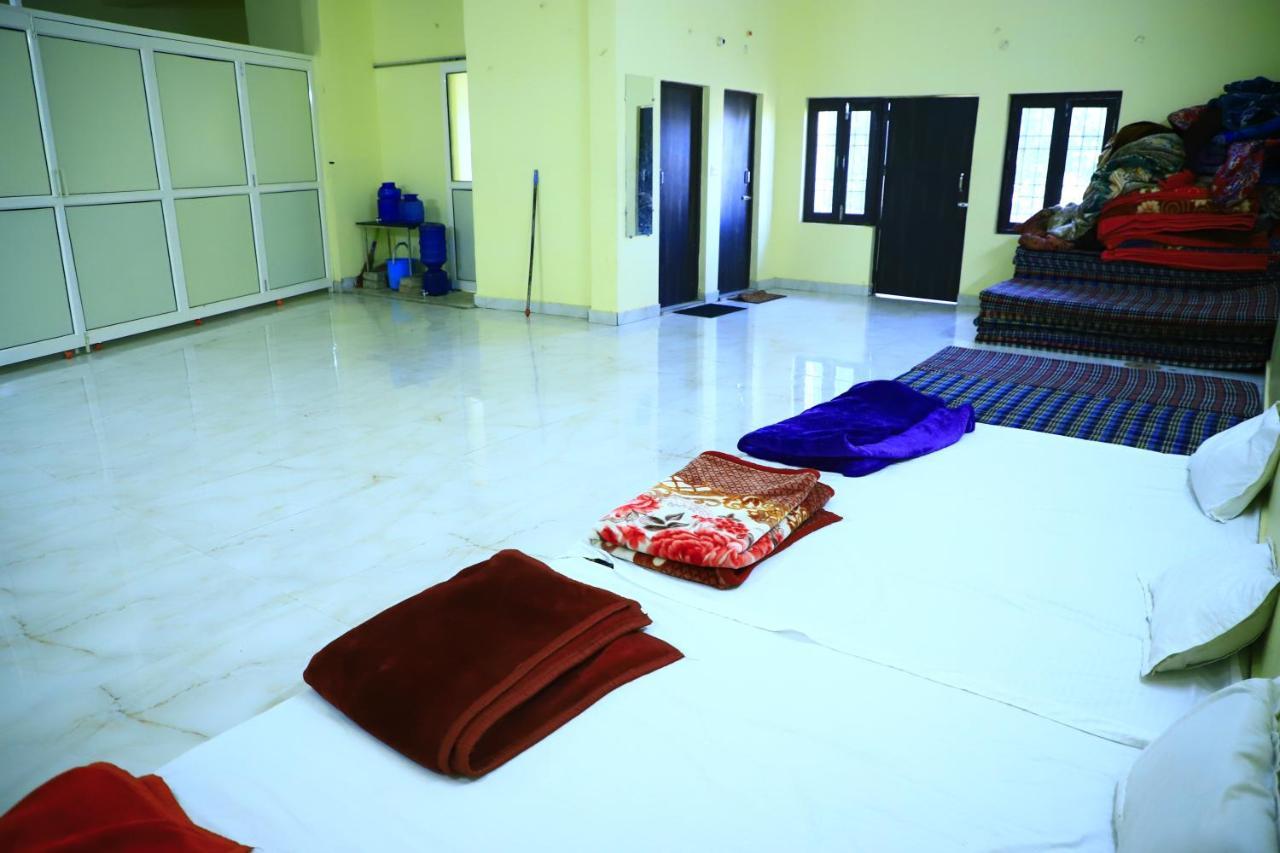 Shivraj Homestay มถุรา ภายนอก รูปภาพ